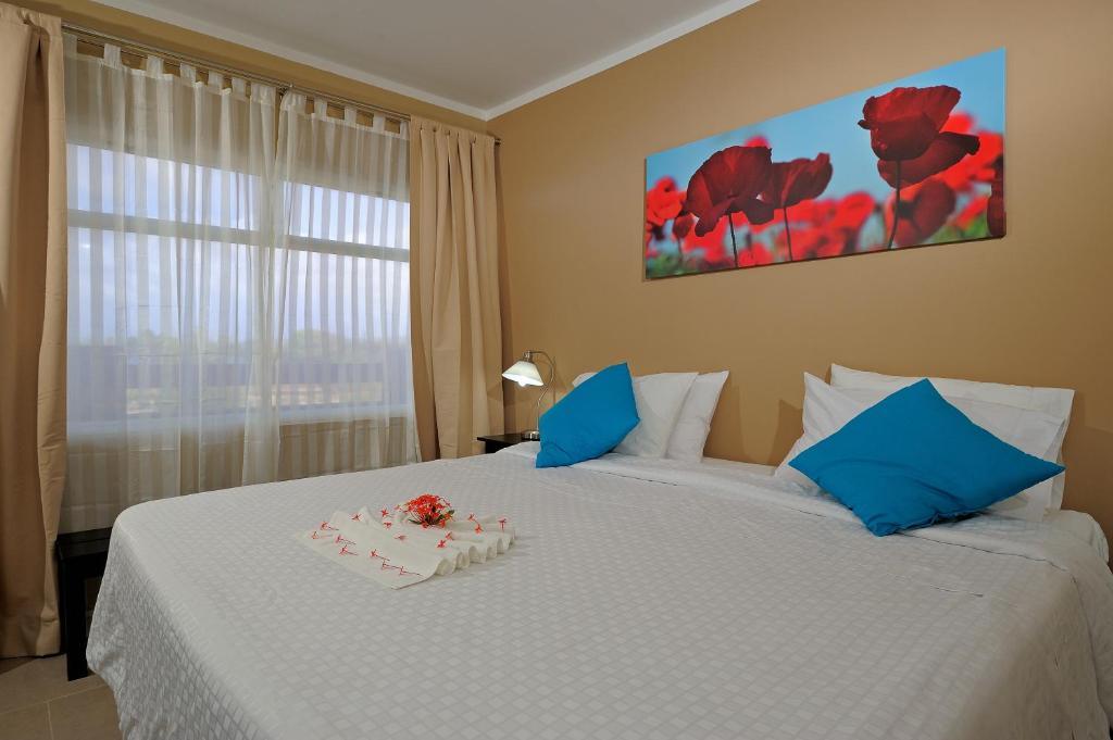 Eden Beach Resort - Bonaire Кралендижк Екстериор снимка