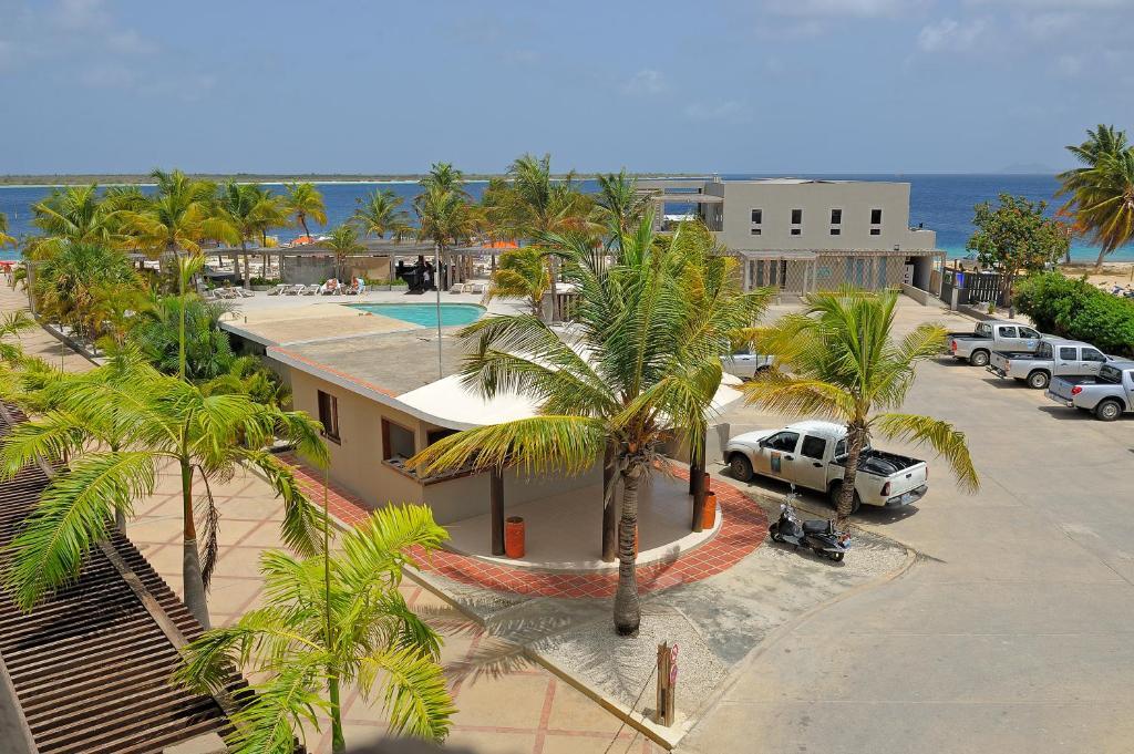 Eden Beach Resort - Bonaire Кралендижк Екстериор снимка